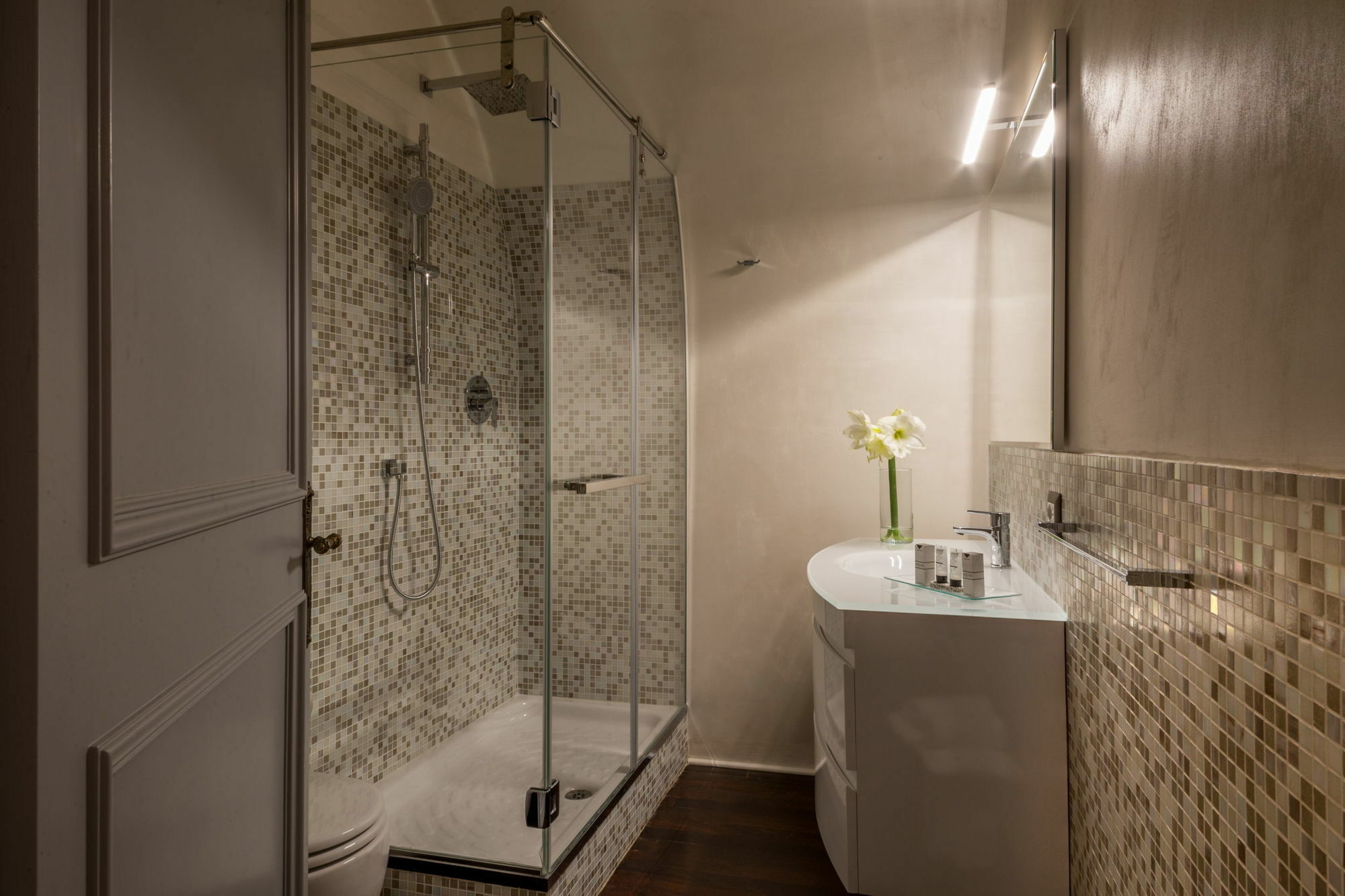 Palazzo De Cupis - Suites And View Rome Bagian luar foto